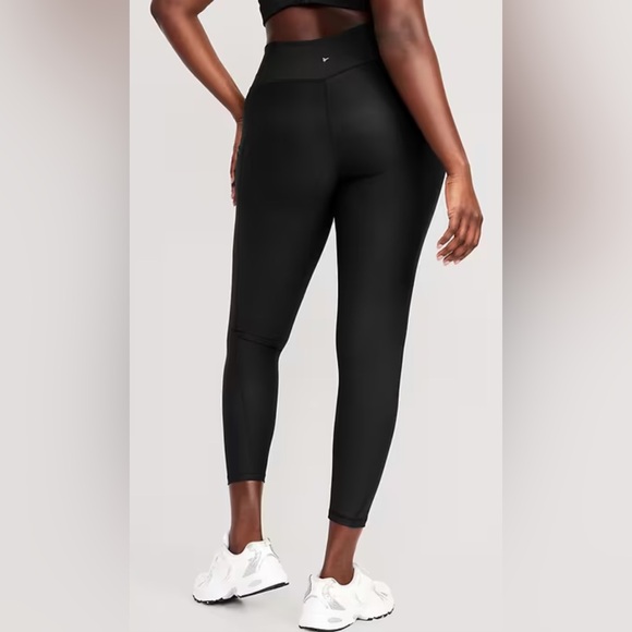 Old Navy High Waisted PowerSoft Activewear Black Leggings - Picture 2 of 6